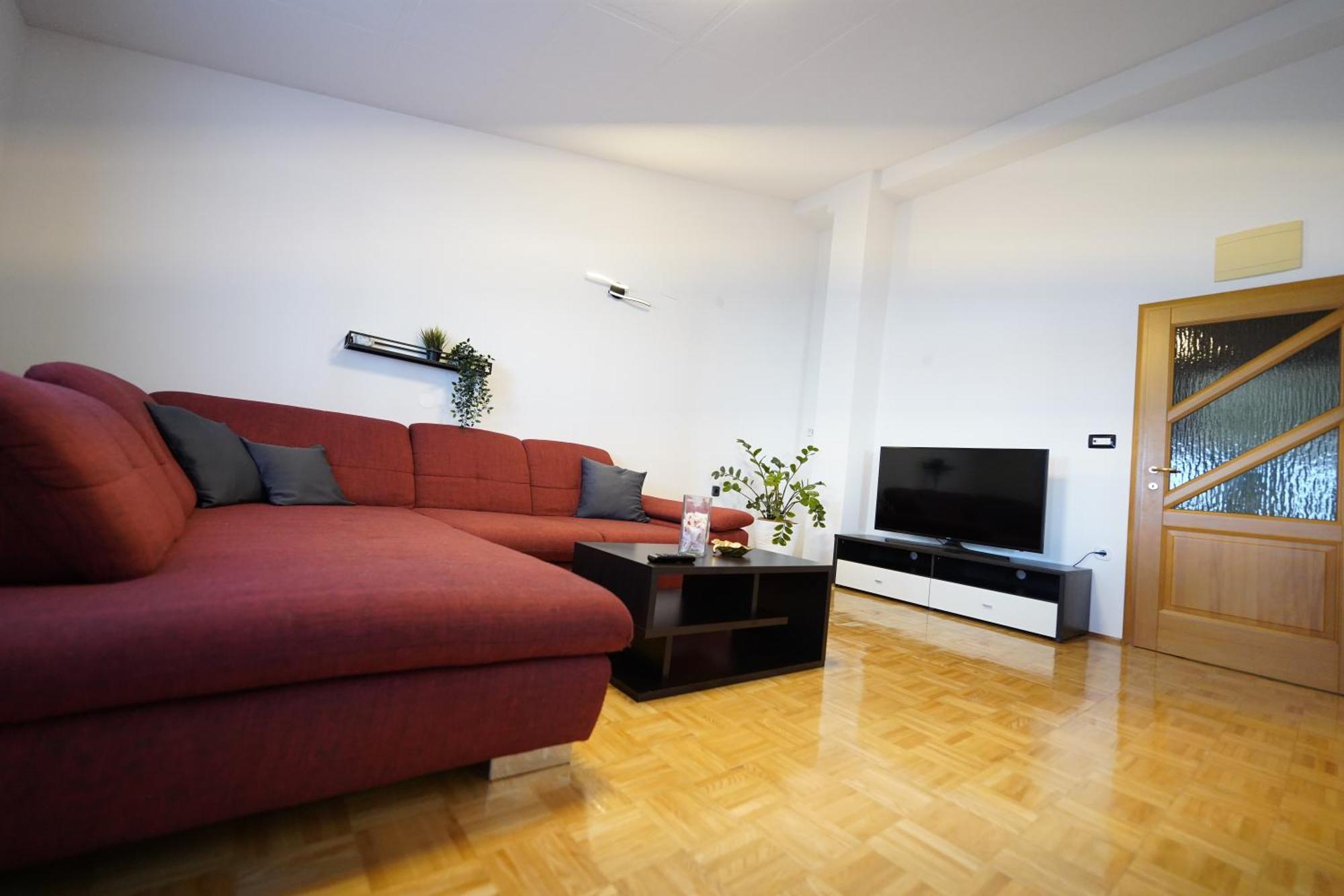 Apartment Loncar-near Zrce