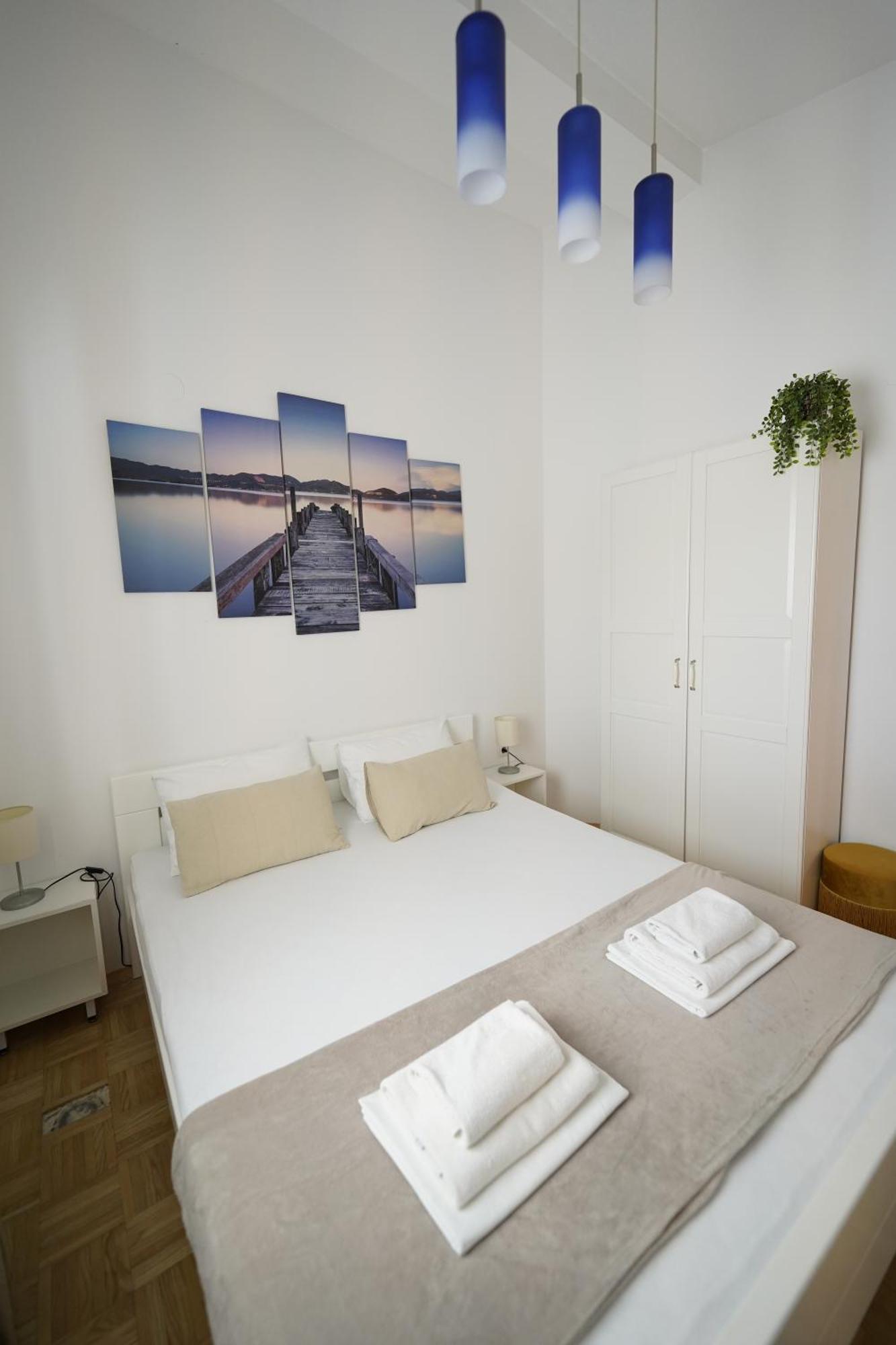 Apartment Loncar-near Zrce